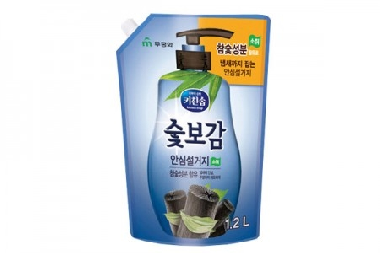 Nước rửa bát than củi túi 1,2 lít